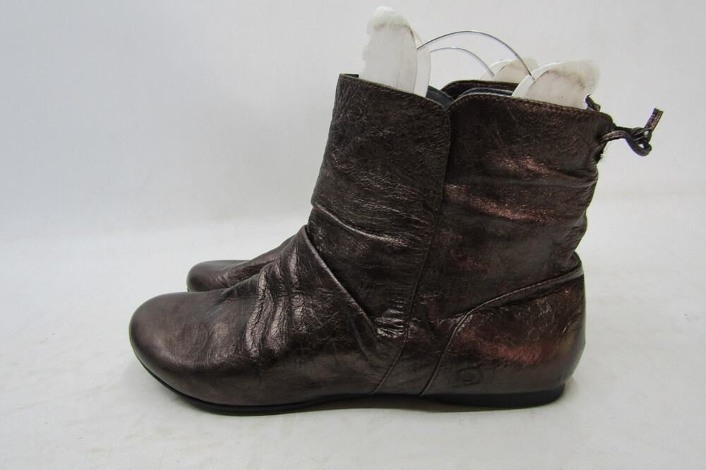 Born Womens Sz 8 M Brown Metallic Leather Chelsea Ankle Fashion Boots Bootie